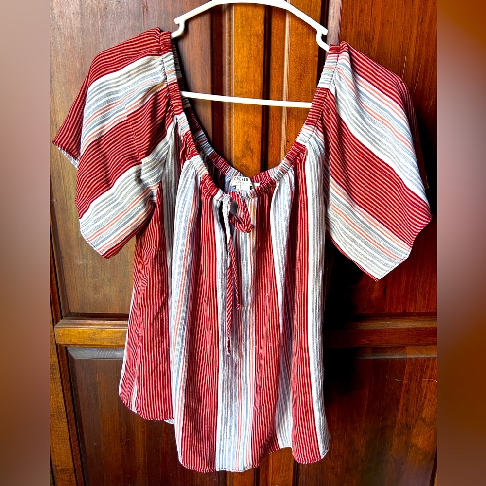 Forever 21, XL, striped, dark orange/red and white top- for work or home!
